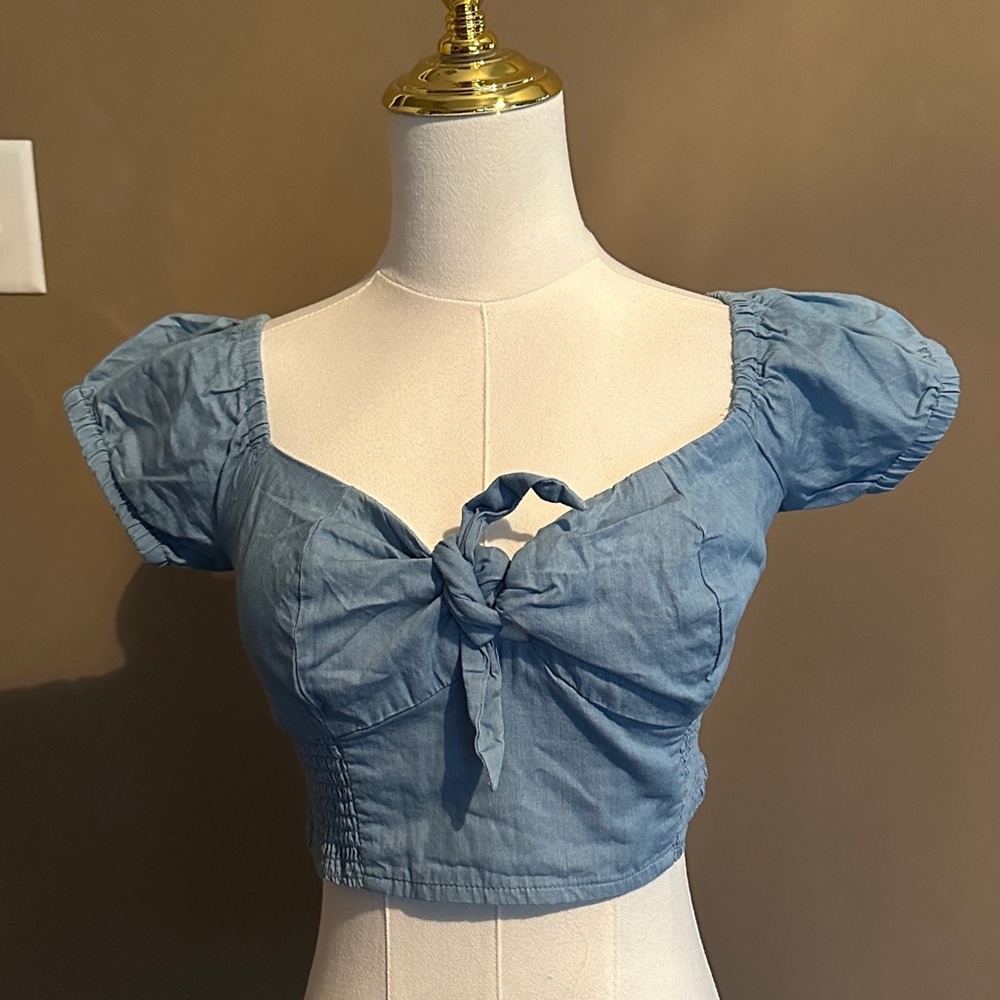 Unique Vintage Chambray Blue Puff Sleeve Tie-Front Crop Top Size L